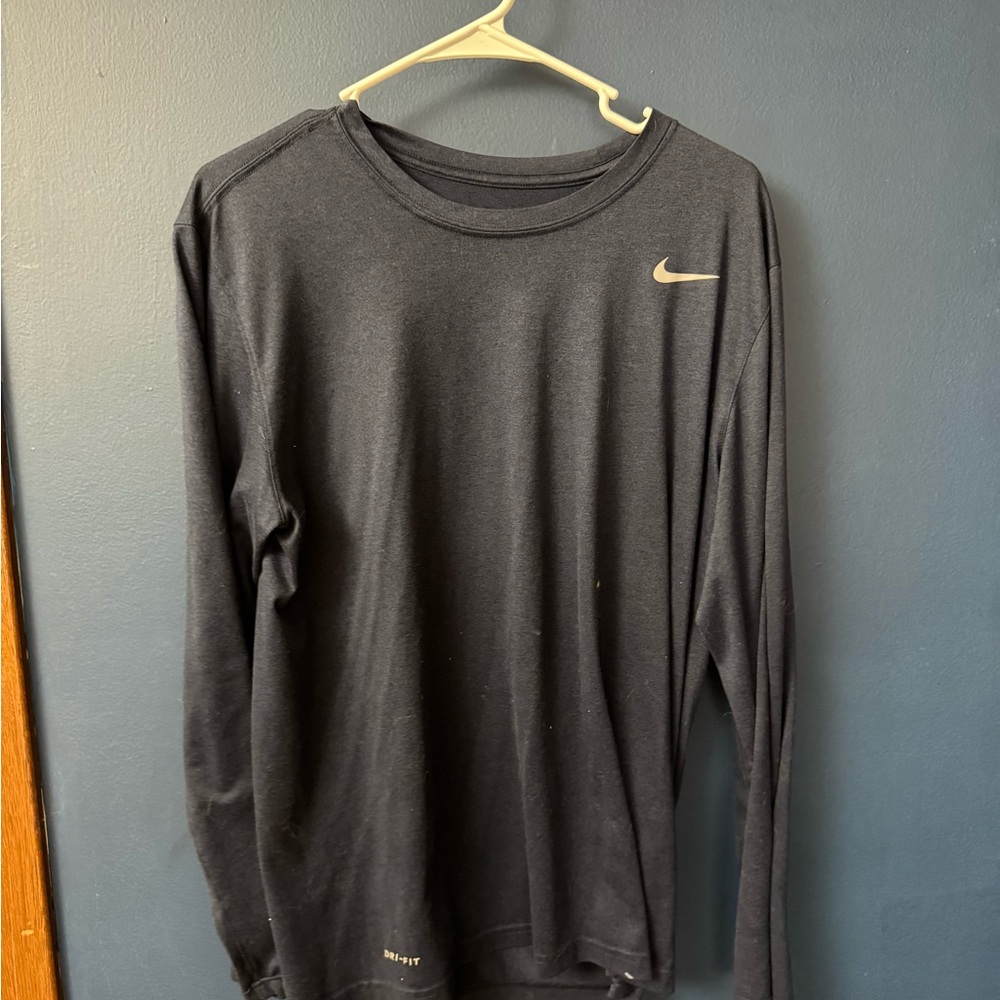 Nike Men's Navy Blue Dri-FIT Long Sleeve Tee